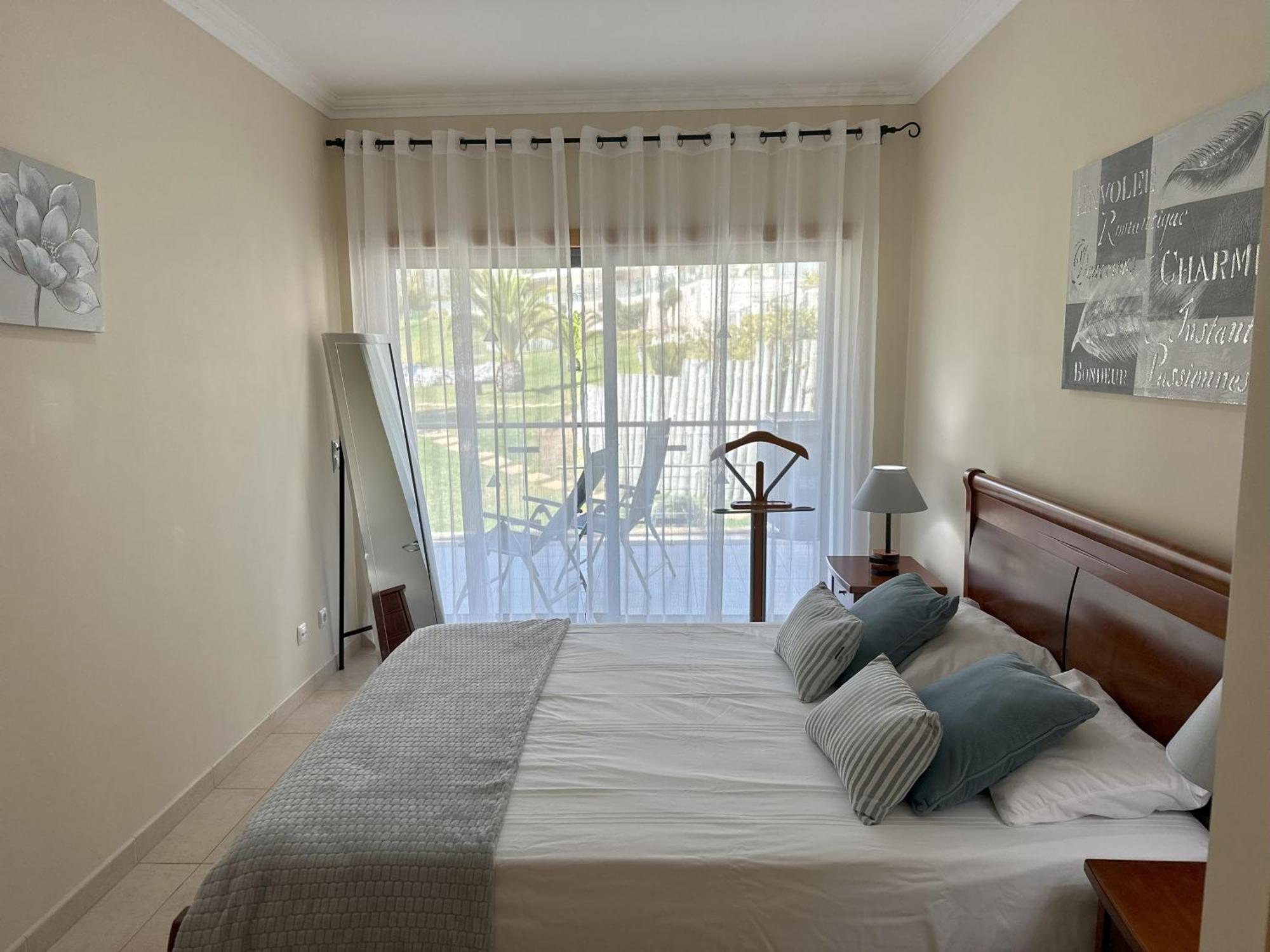 A 1km De La Plage, Avec Piscine A Appartement Albufeira